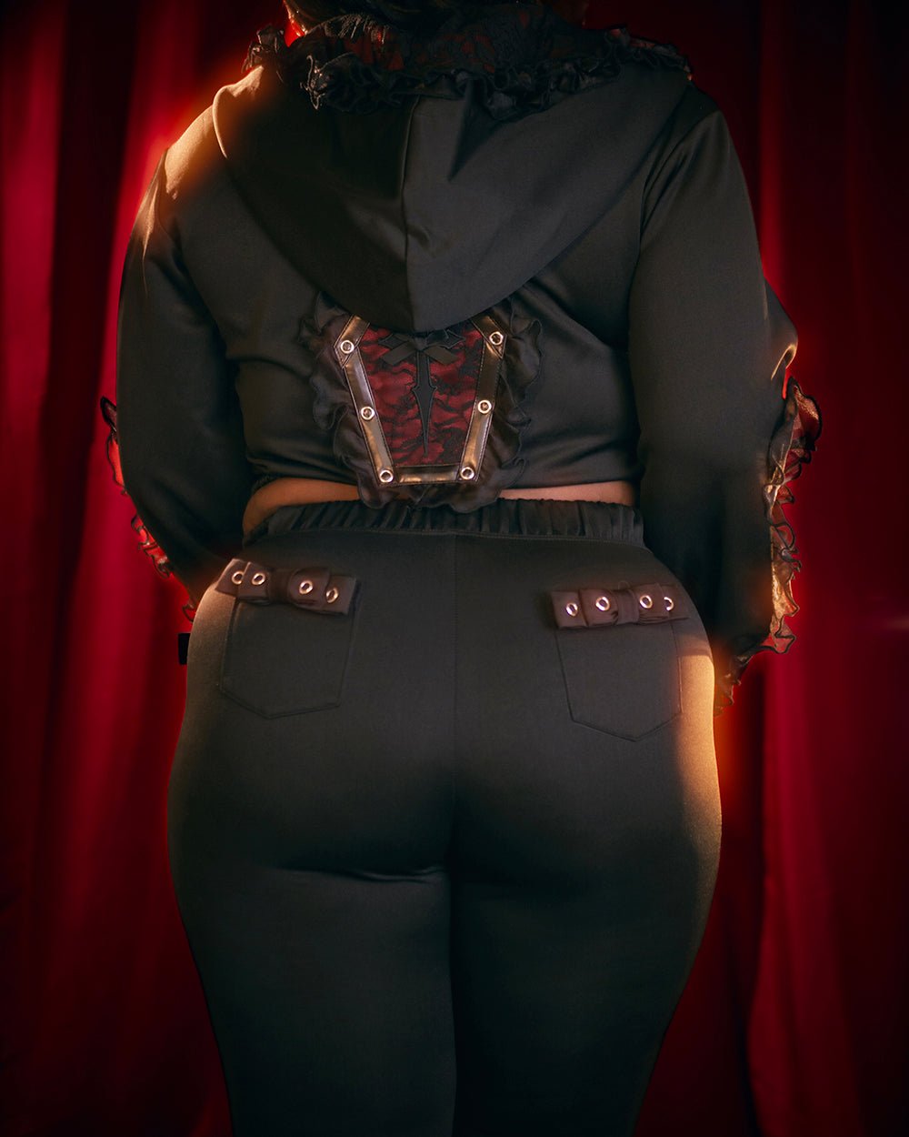 Pre-Order Goth Vampire Track Pants - MOEFLAVOR - Japanese-Inspired Lingerie & Anime Cosplay Fantasywear
