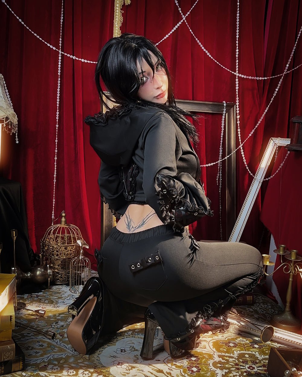 Pre-Order Goth Vampire Track Pants - MOEFLAVOR - Japanese-Inspired Lingerie & Anime Cosplay Fantasywear