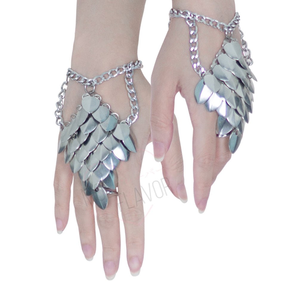 Pre - Order Iron Maiden Wrist Cuffs Steel Chainmail Scalemail - MOEFLAVOR - Waifu Inspired Fashion and Lingerie Store