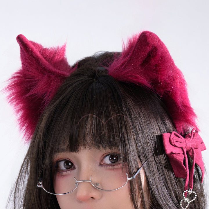 Anime Lashes Cat Girl Manga Upper Lashes by MOEFLAVOR featuring two pairs of cat girl-inspired lashes, designed for anime enthusiasts.