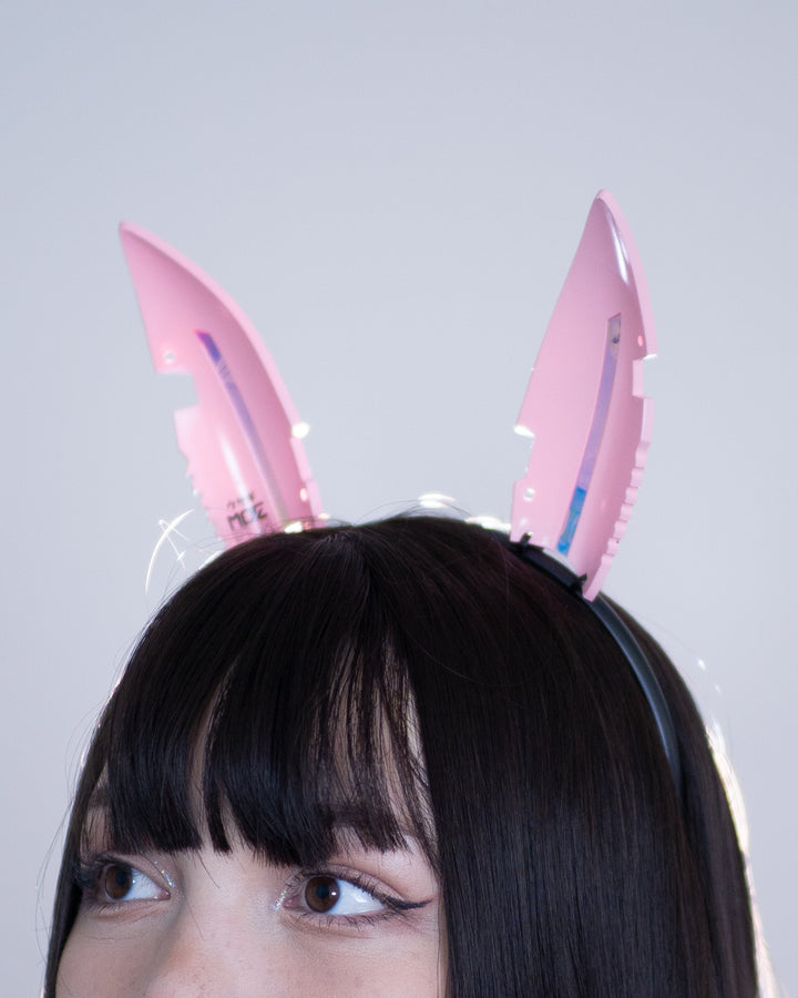 techwear-headband-cyberpunk-cyber-bunny-white-pink-3 MOEFLAVOR - Waifu Inspired Fashion and Lingerie Store